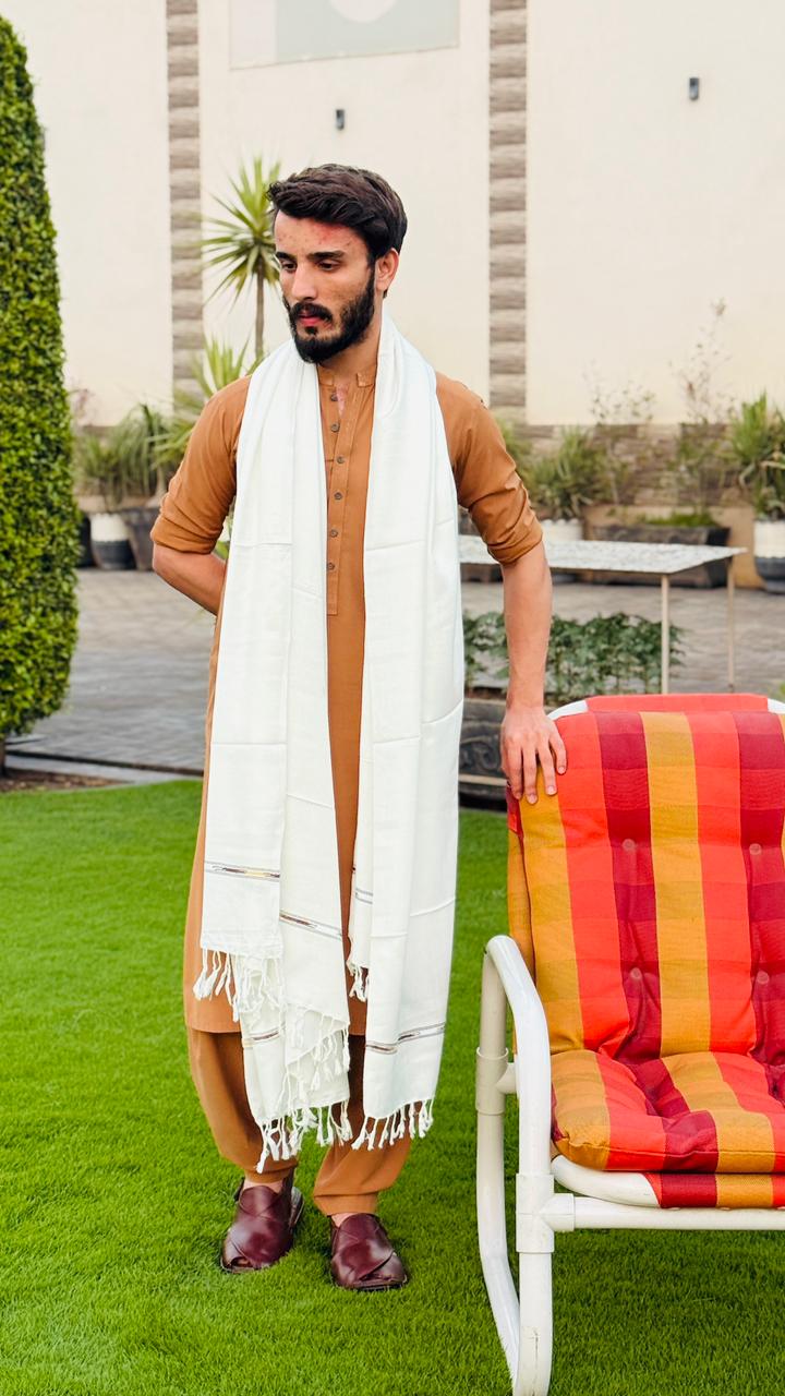 PLAIN LINE SHAWL WHITE